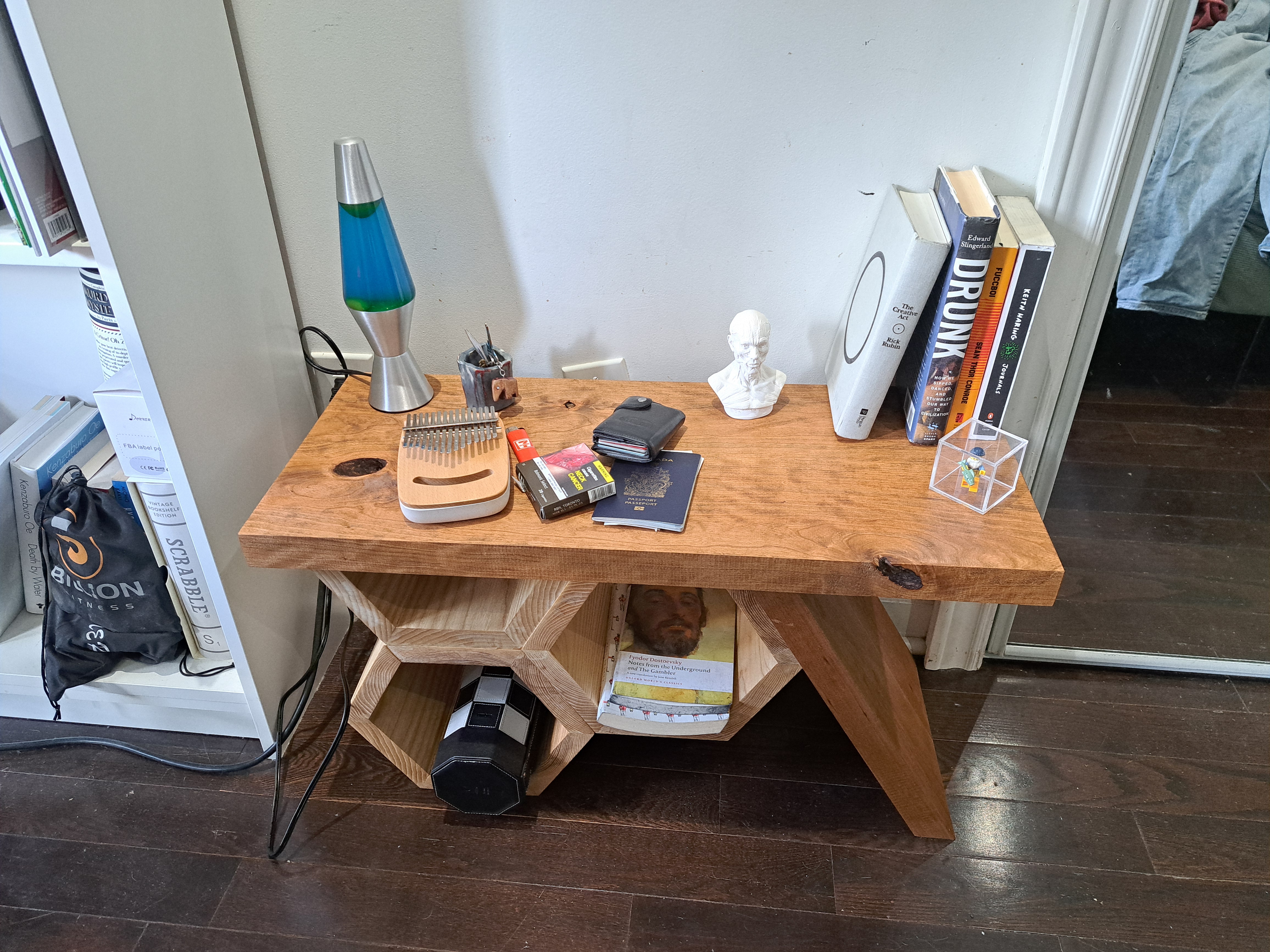 Honey Comb Table