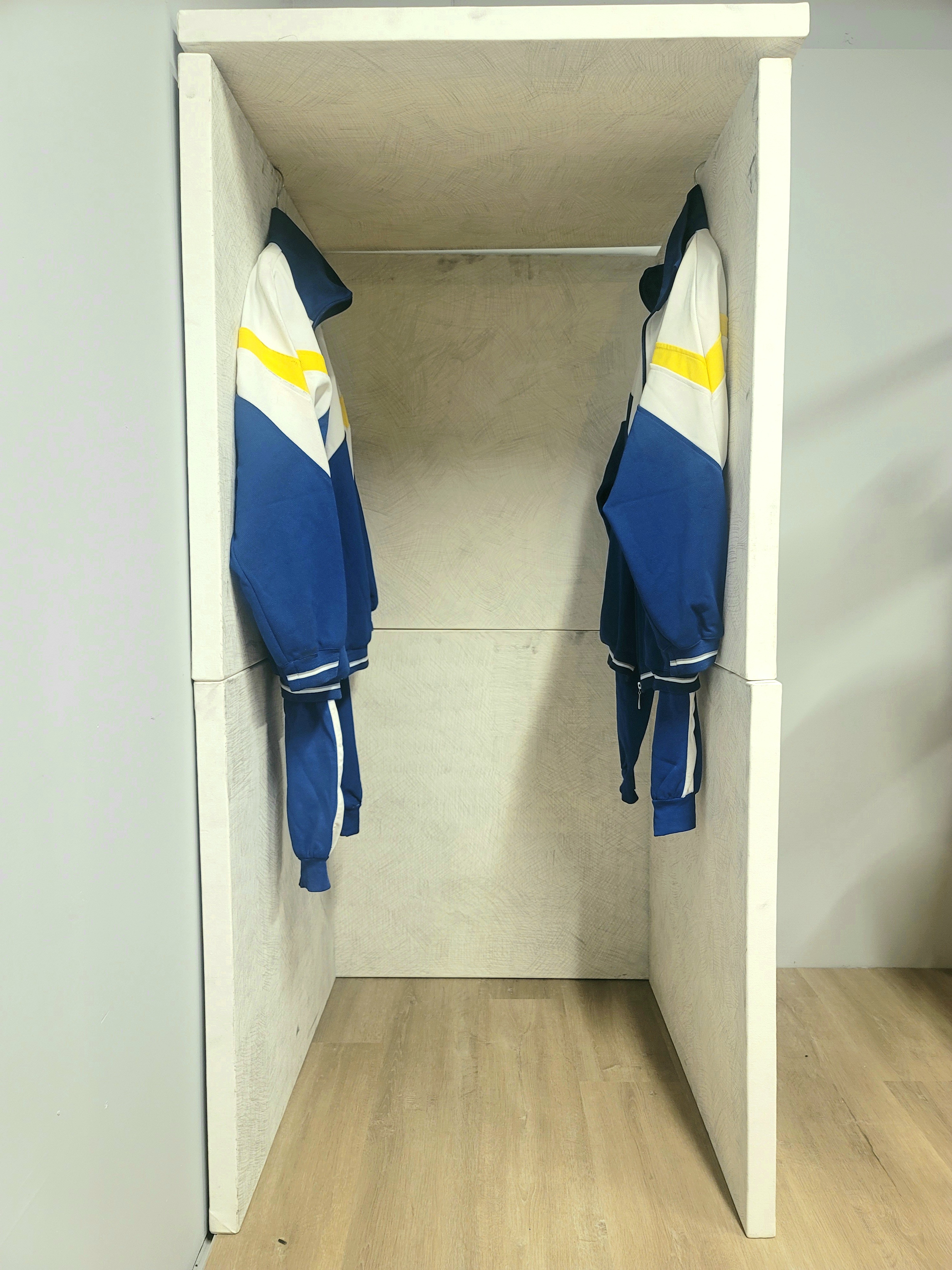 Examination booth Reconstructed (Detail)