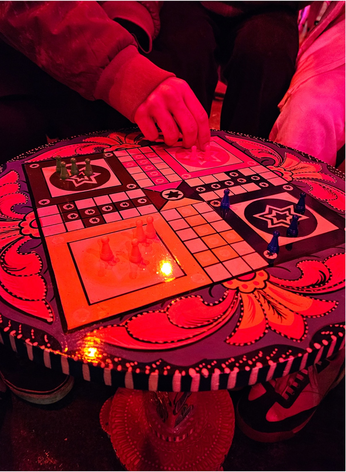 !آو لڈو کھیلتے ہیں  Ao Ludo Kheltay Hain! (Come, Let's Play Ludo)