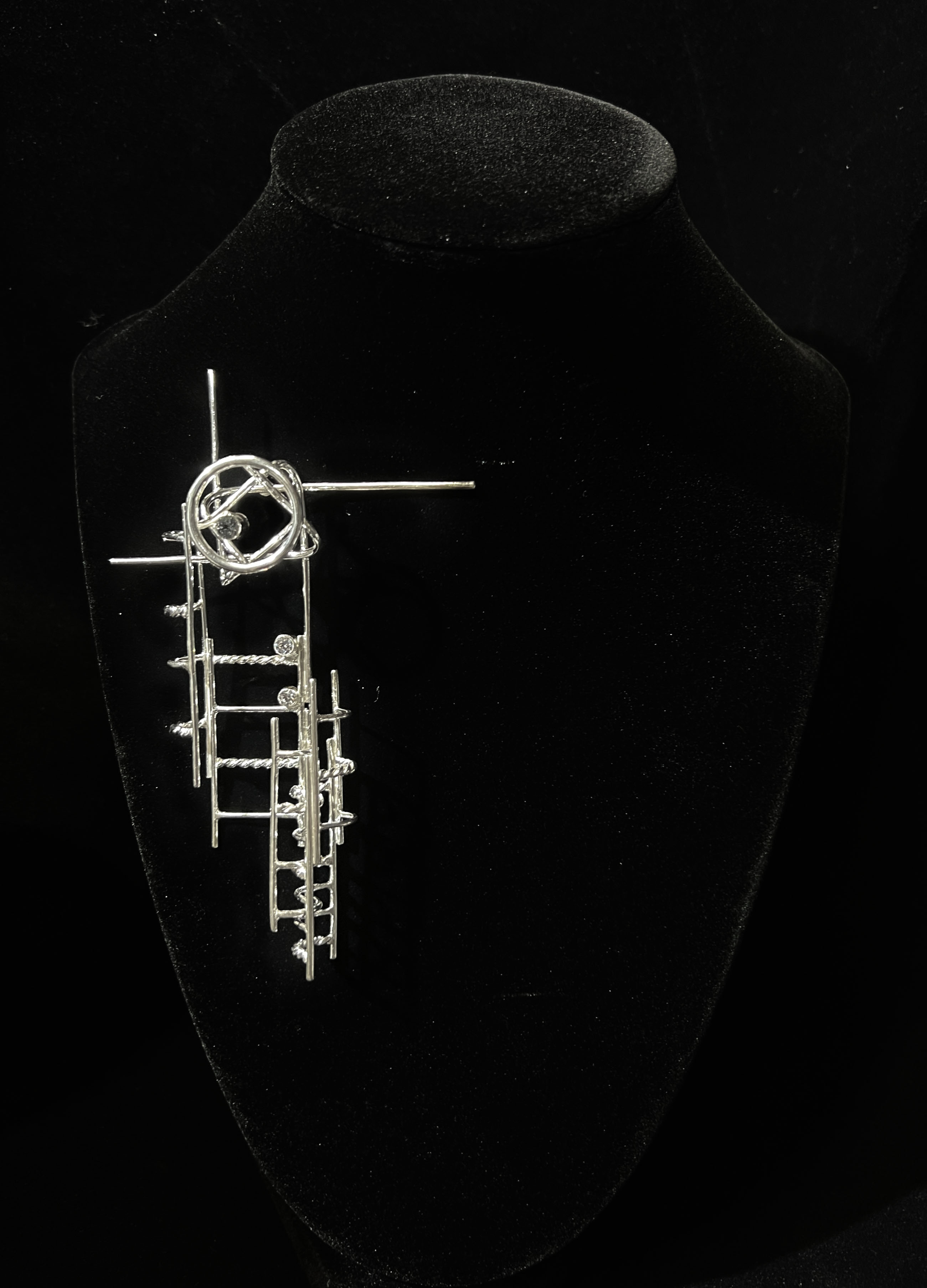 Dream Catcher (Brooch)