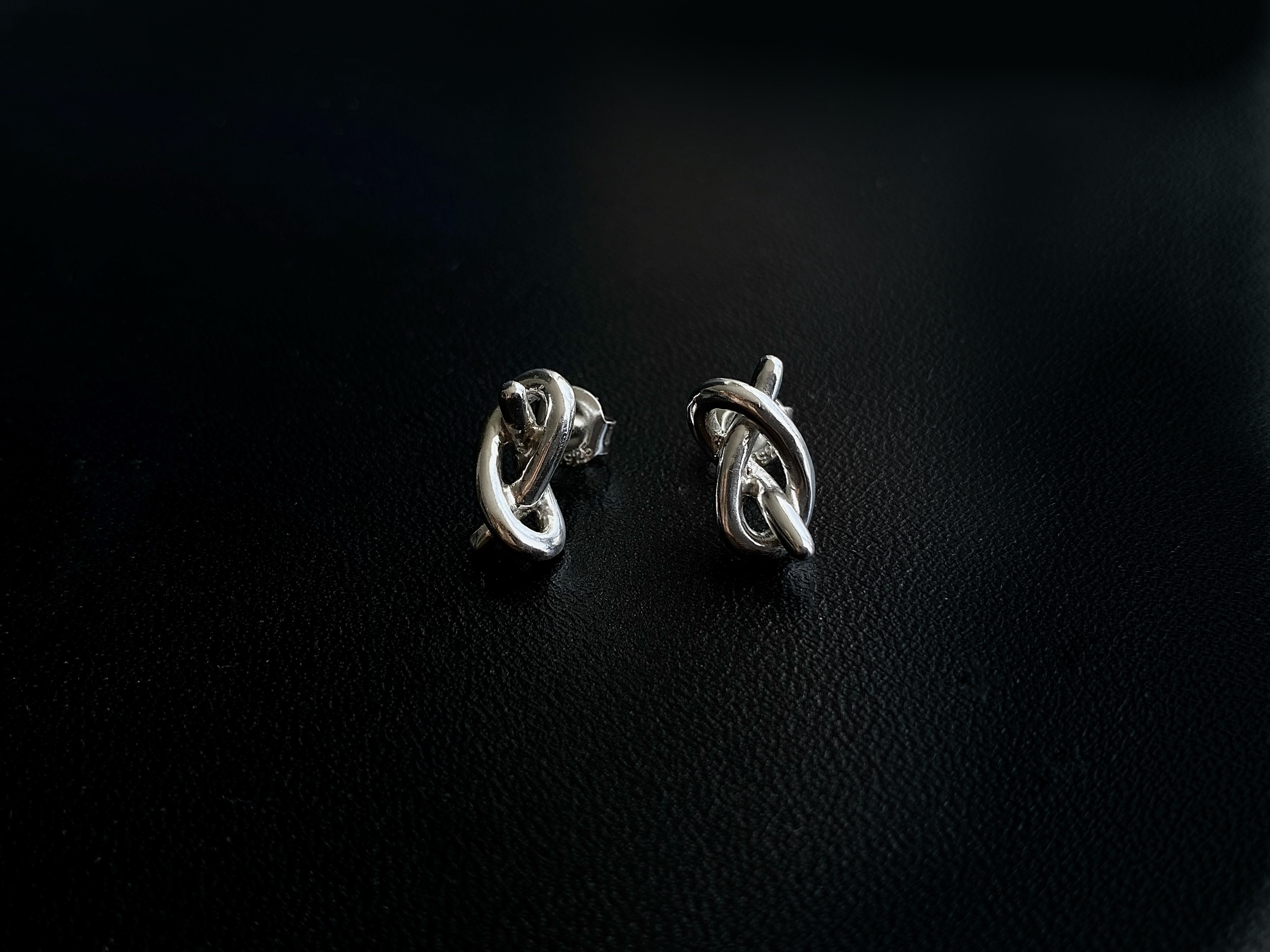 Knot Earrings
