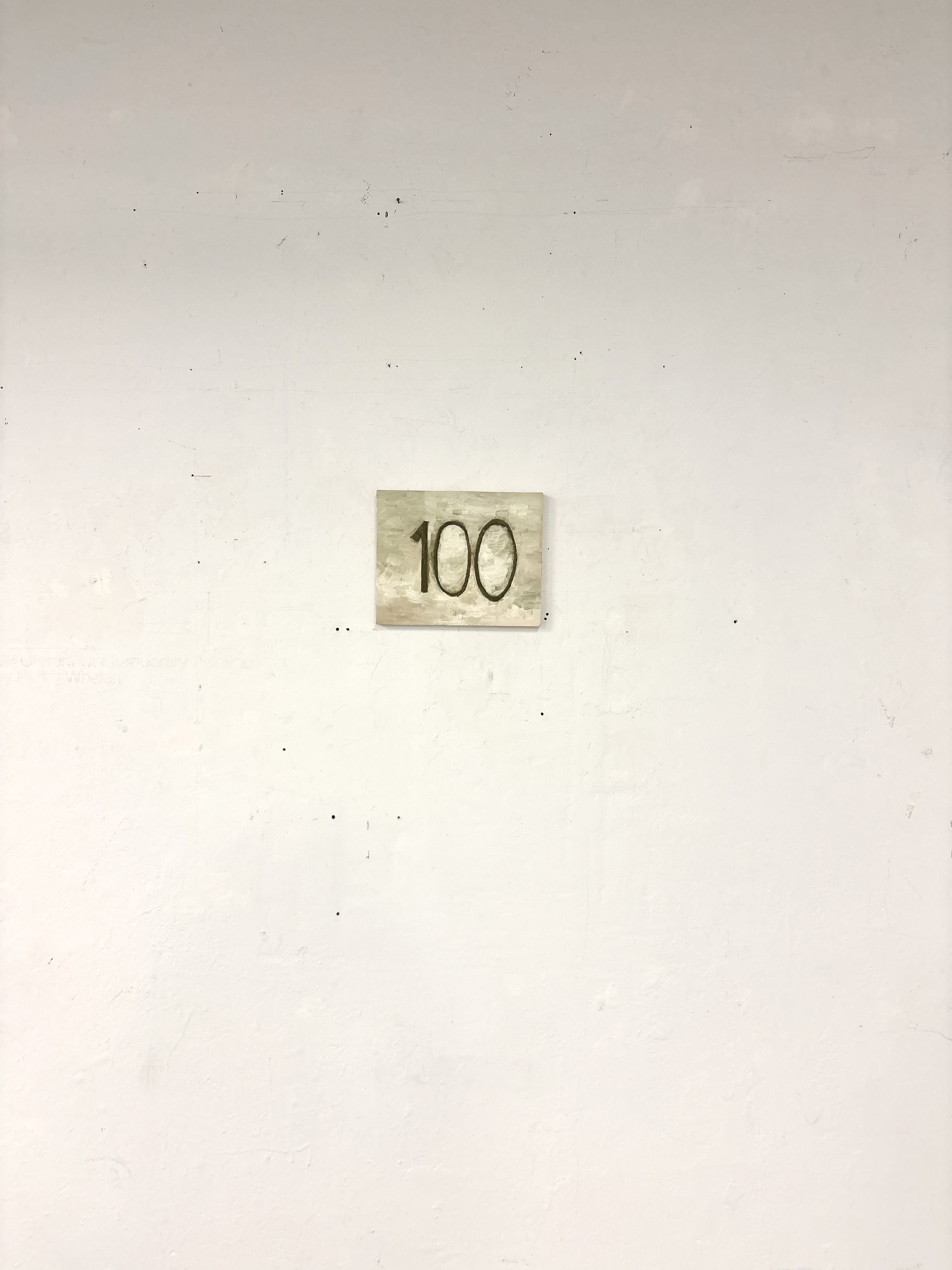 100