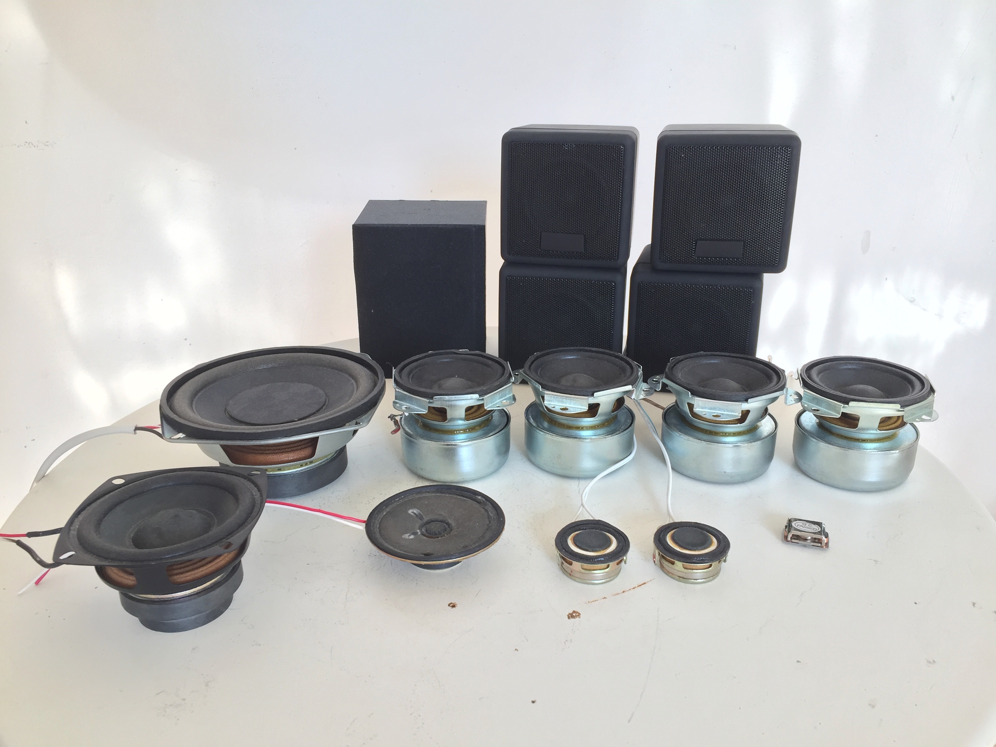 The Intertwining Voice of Contact