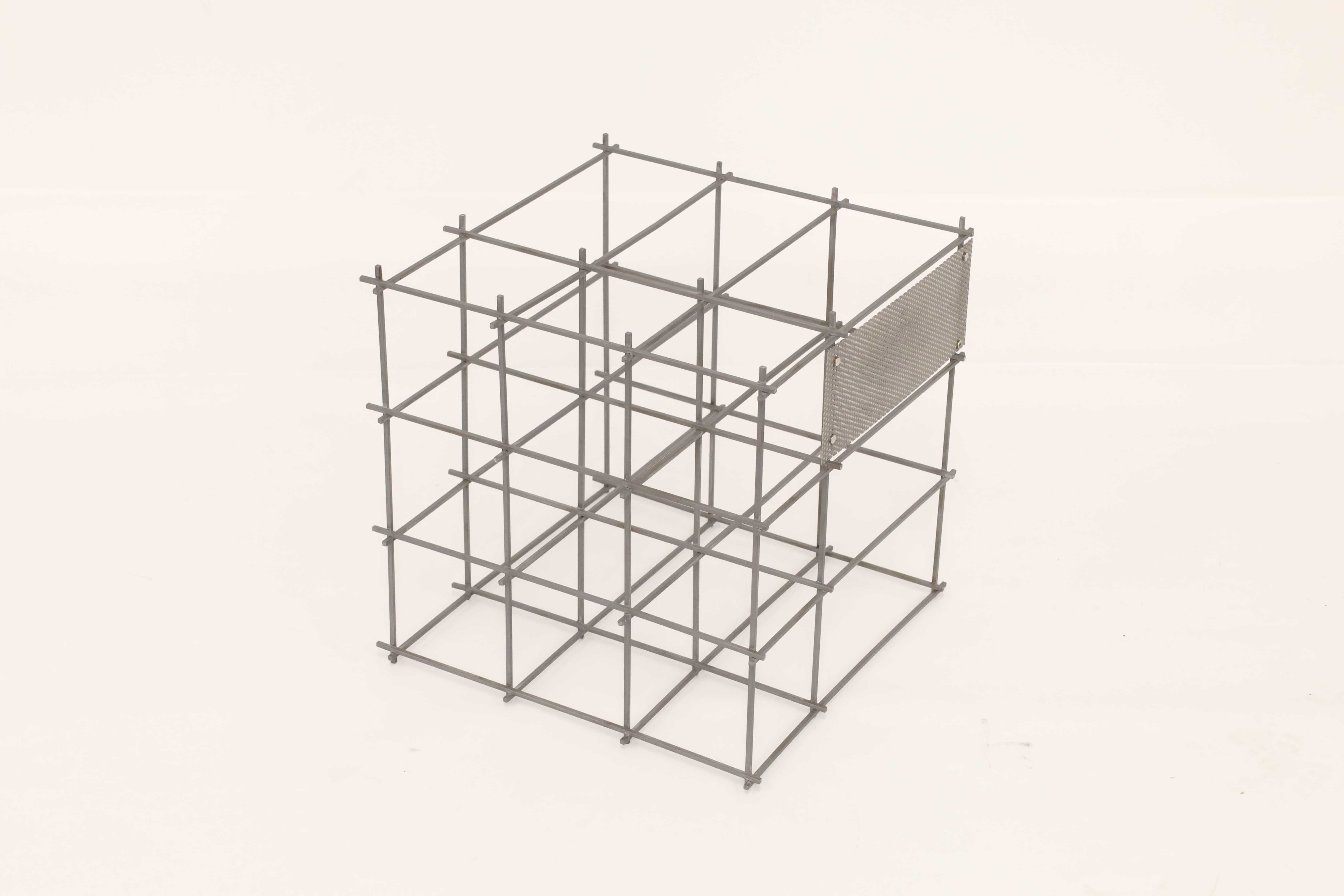 Sol LeWitt to Haegue Yang - Extended grid