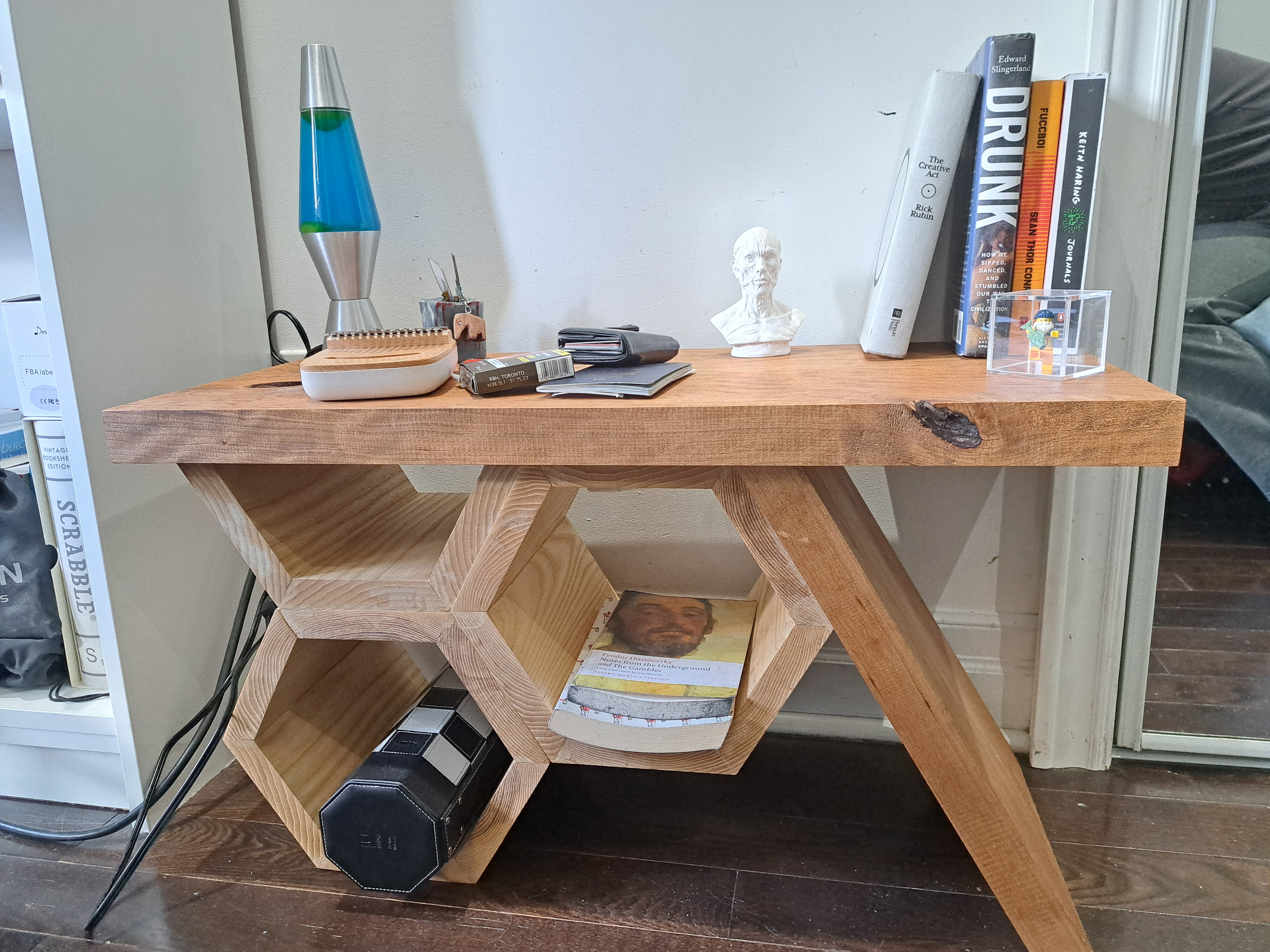 Honey Comb Table