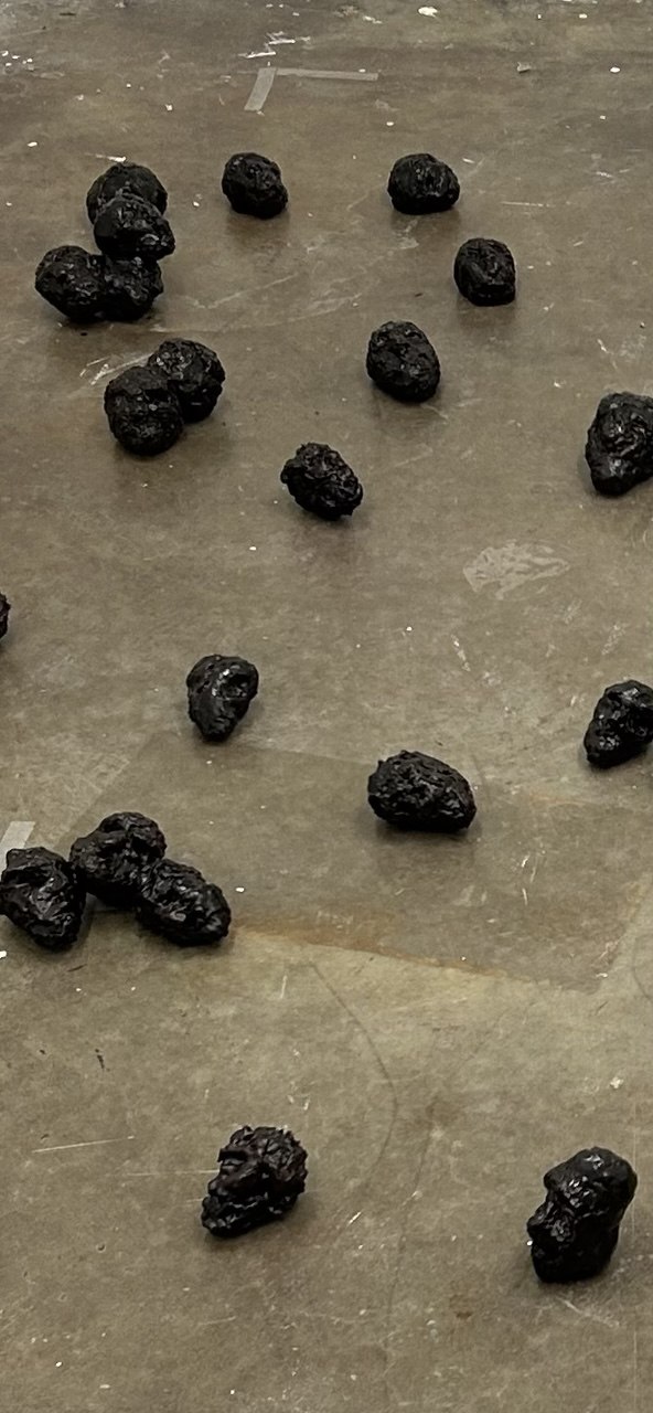 The suffering Masses