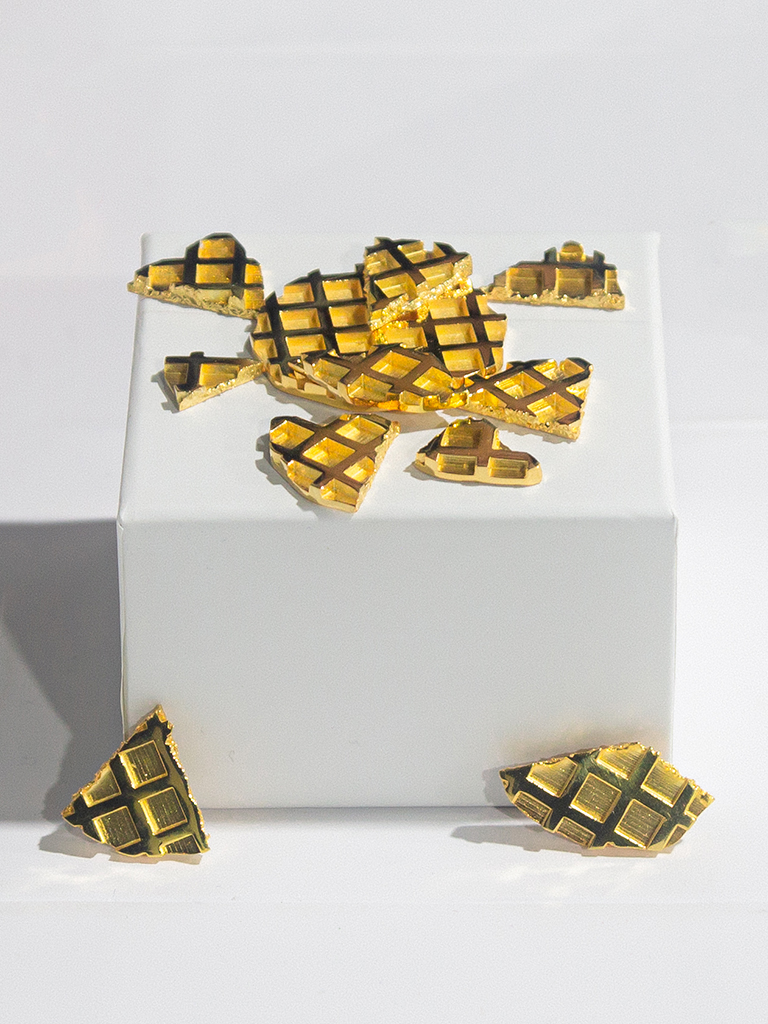FOOD LOTTERY (Waffle crumbs earring)