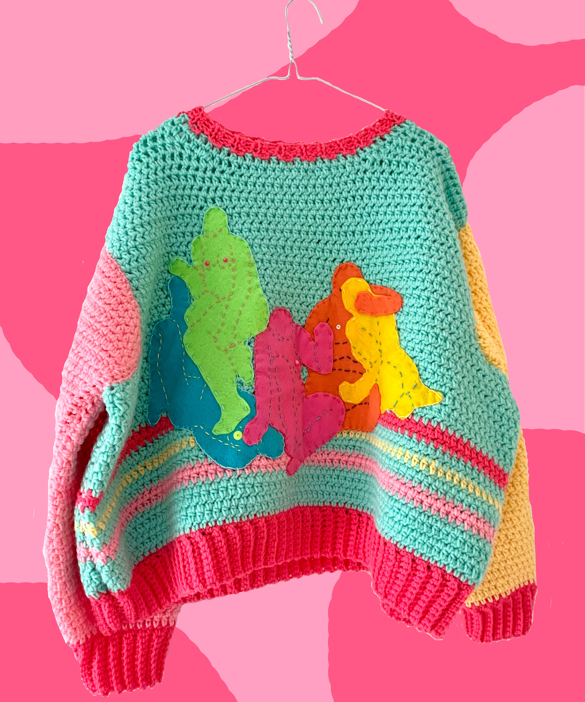 Colourful bodies sweater
