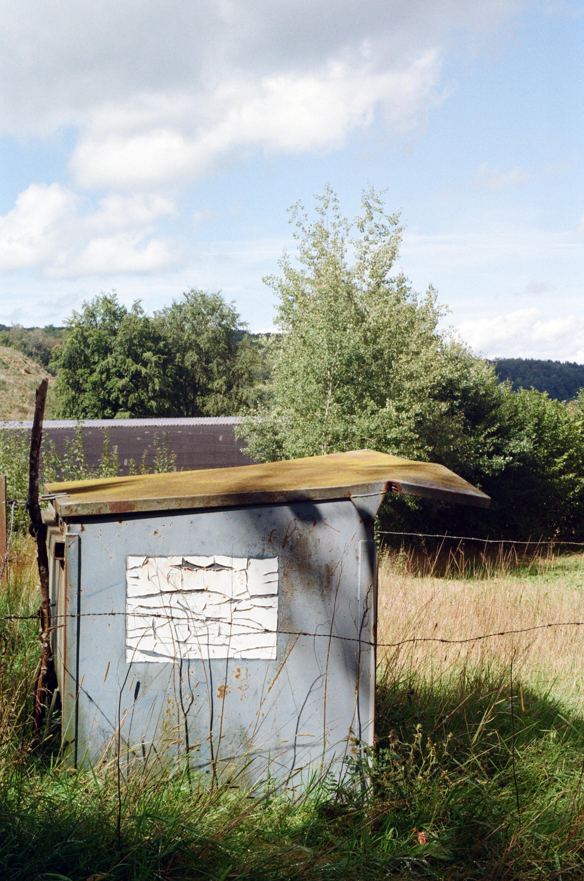 Dérives or How a fragility was overcome (but not in this book)