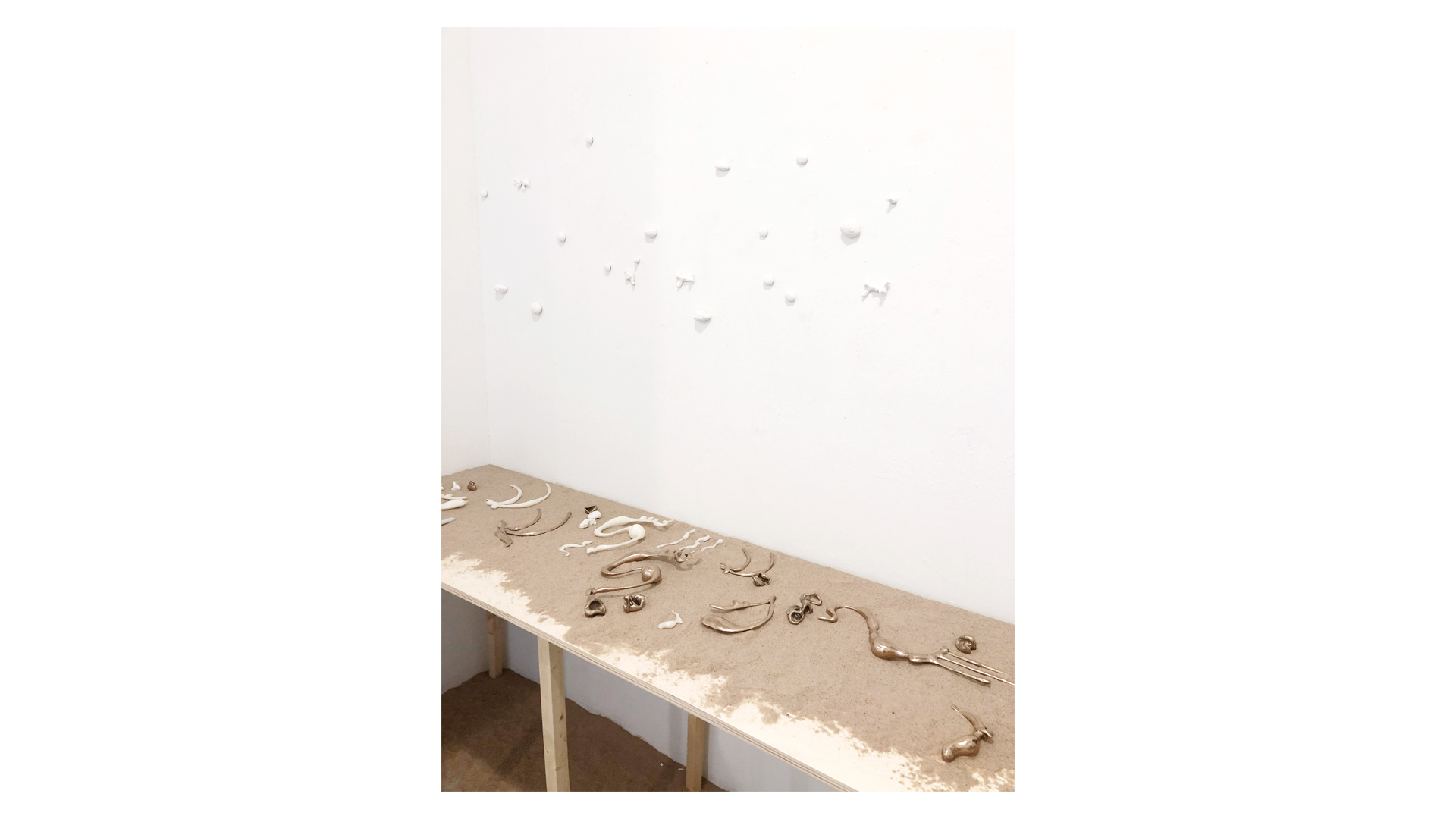 Mimeglish or How to Spot a Meaning When The Sound Stands Still