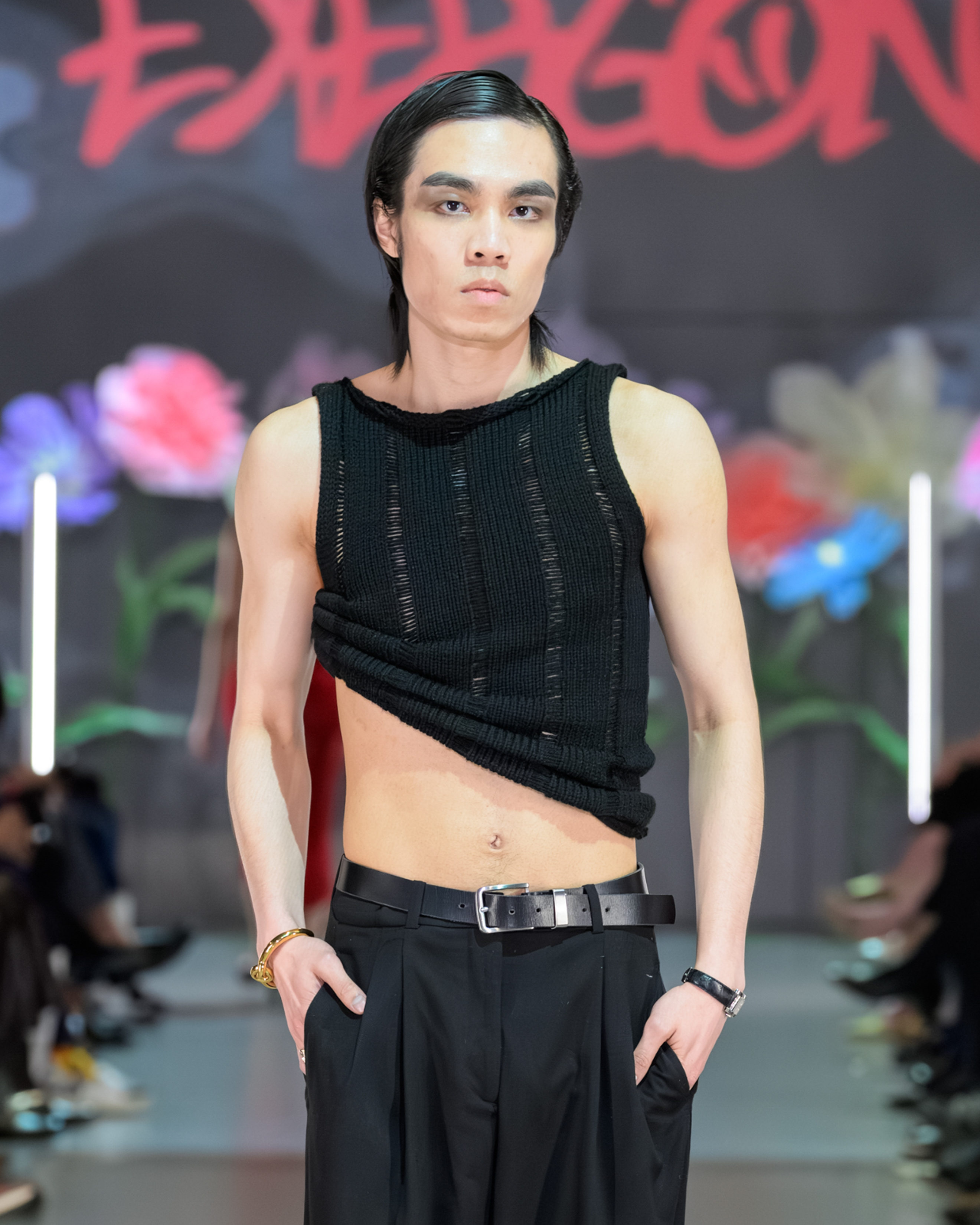 Black Sideways Top