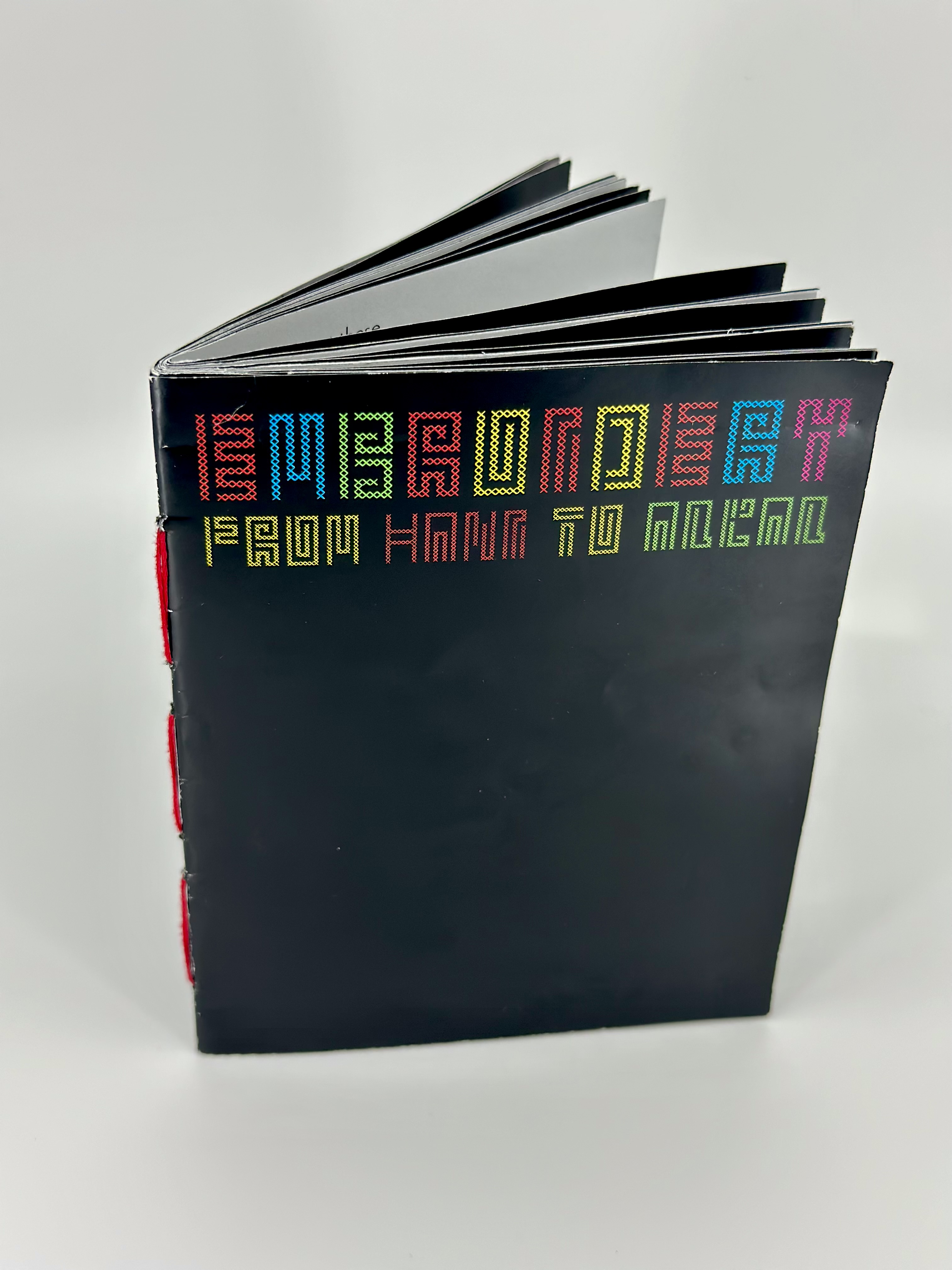 Embroidery——From Ha Ni to Aqkaq