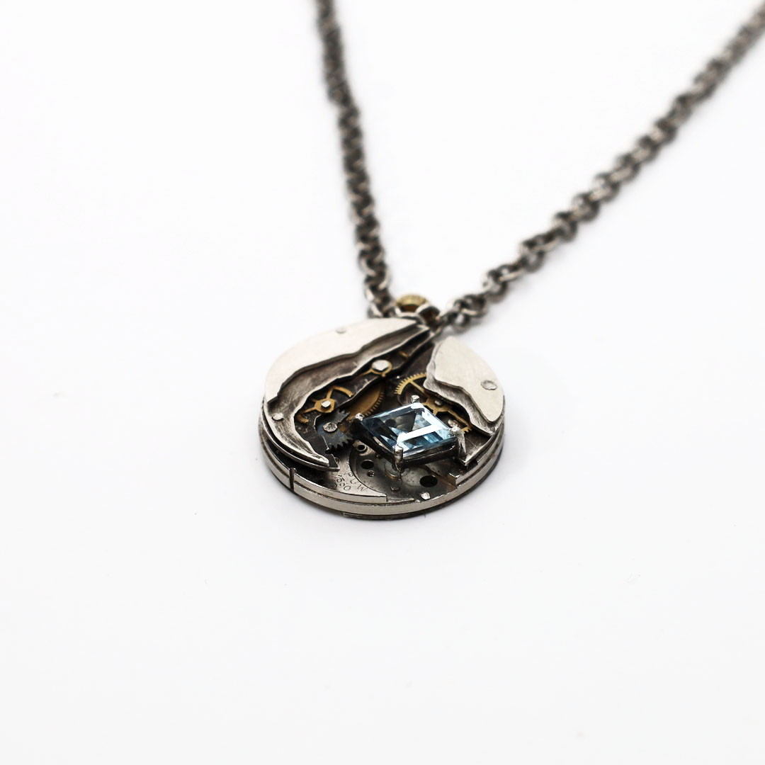 Breaking the Punctuality - Pendant and Chain