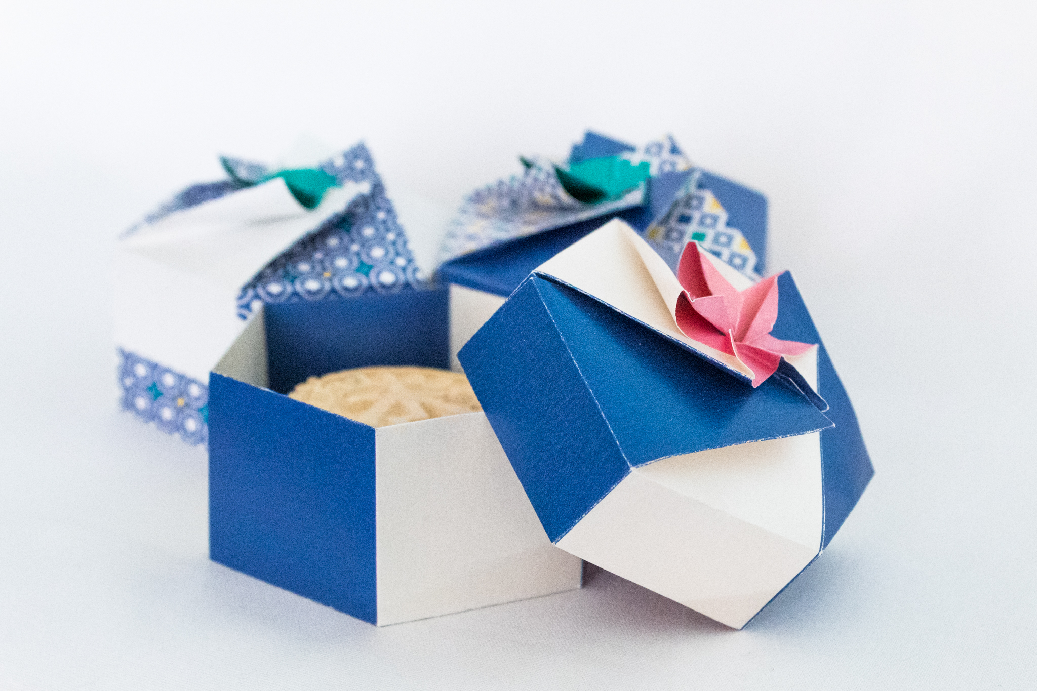 Hexa Box (Almond Cake Boxes) - Detail 1