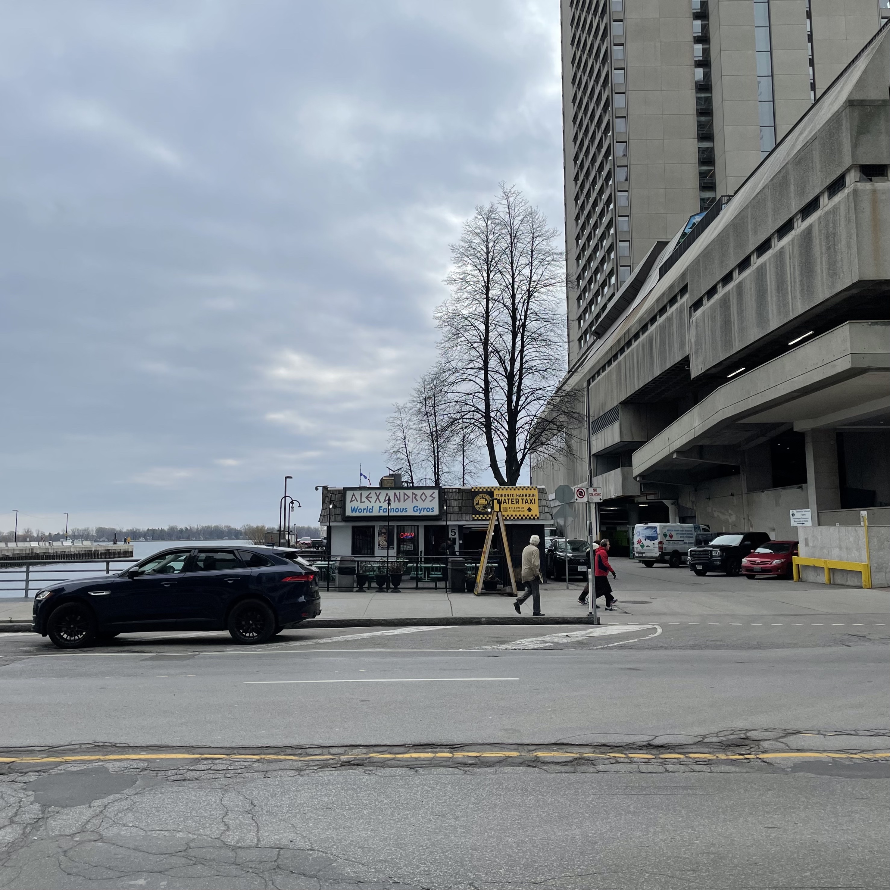 Shanwei’s Journal: A Flâneur in Toronto