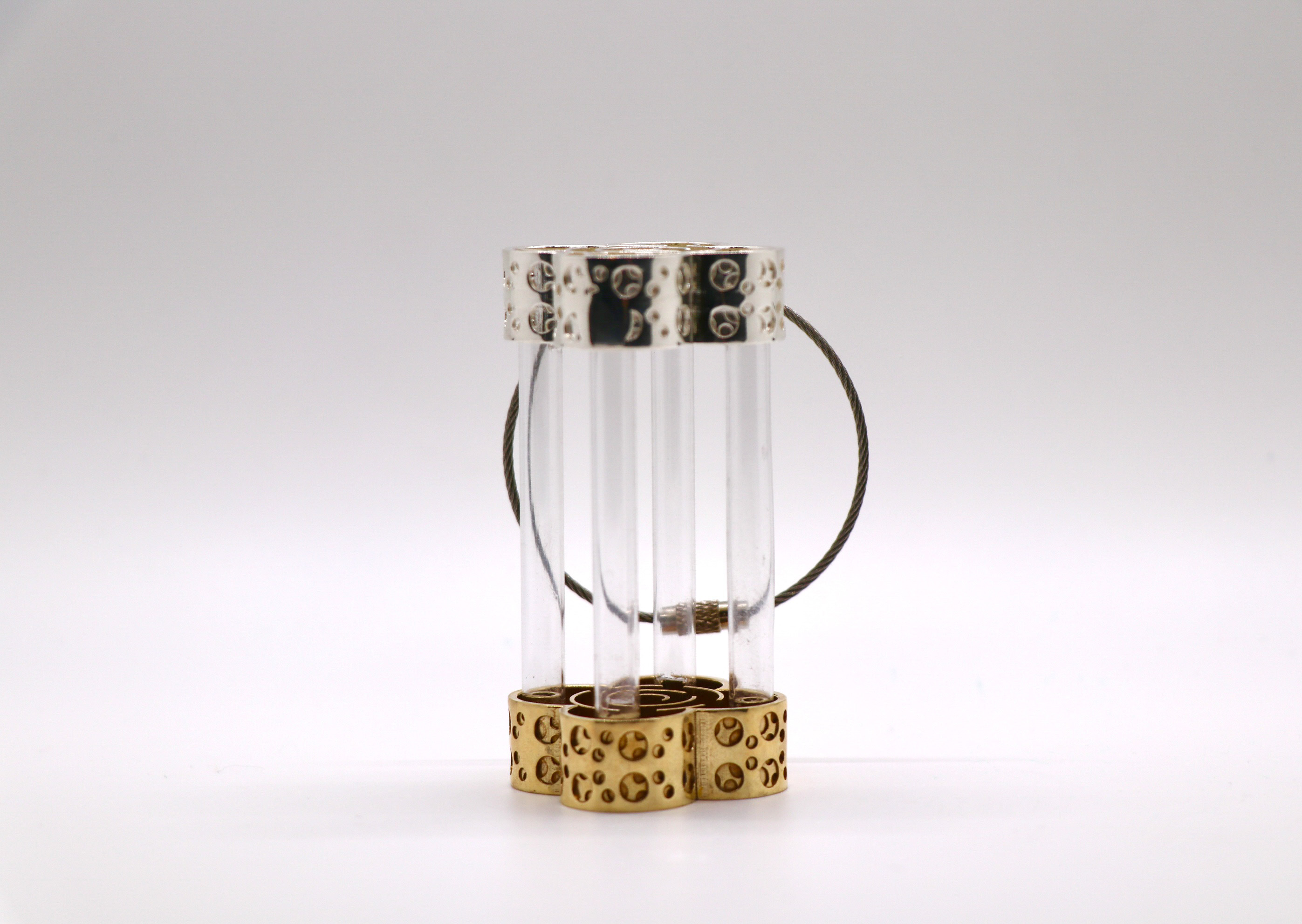 Hour Glass-shaped Belt Accessory