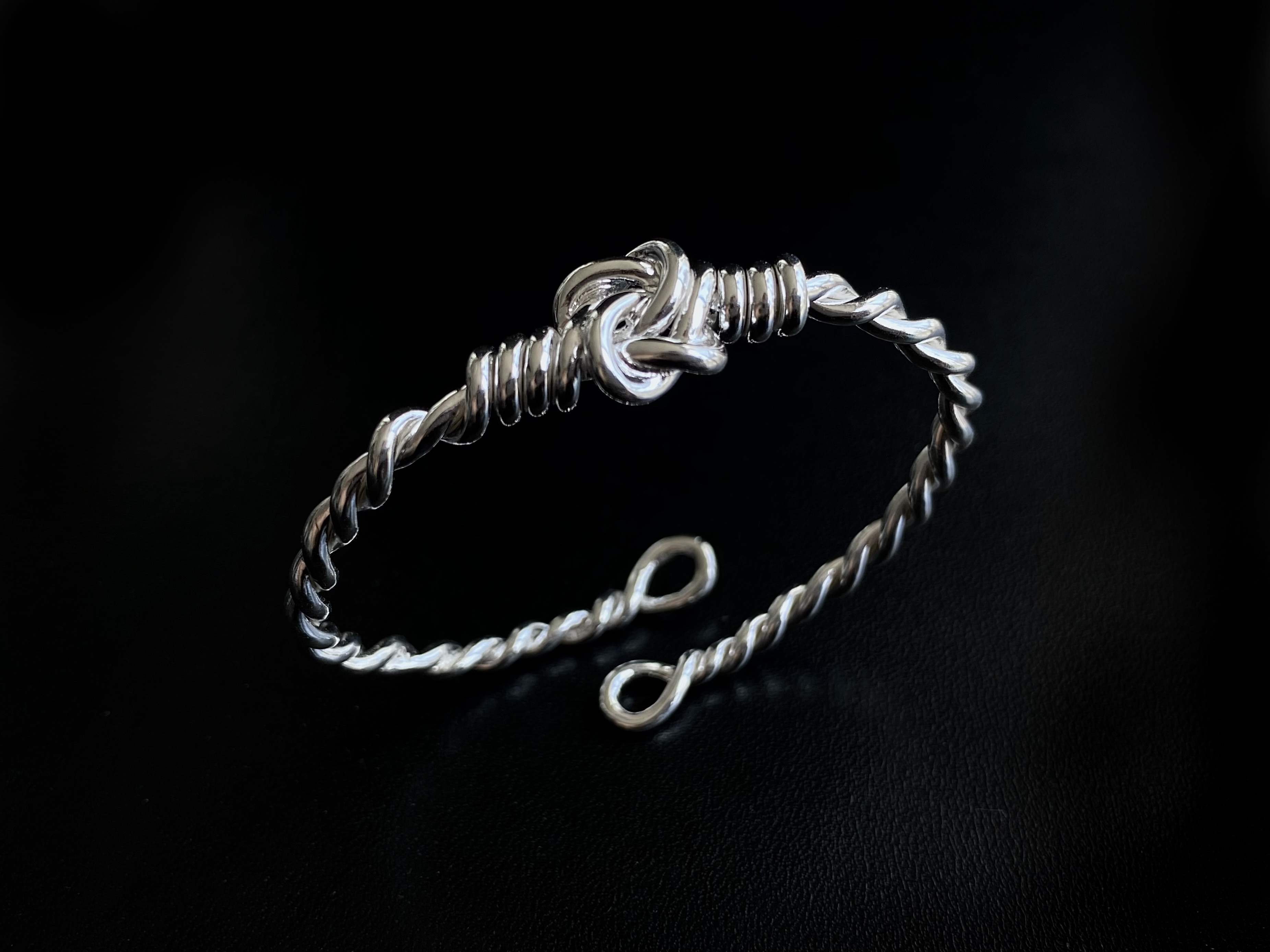 Knot Bracelet