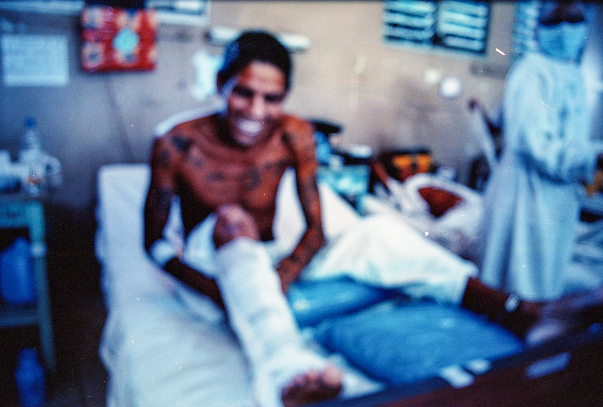 pain of old wounds (v)