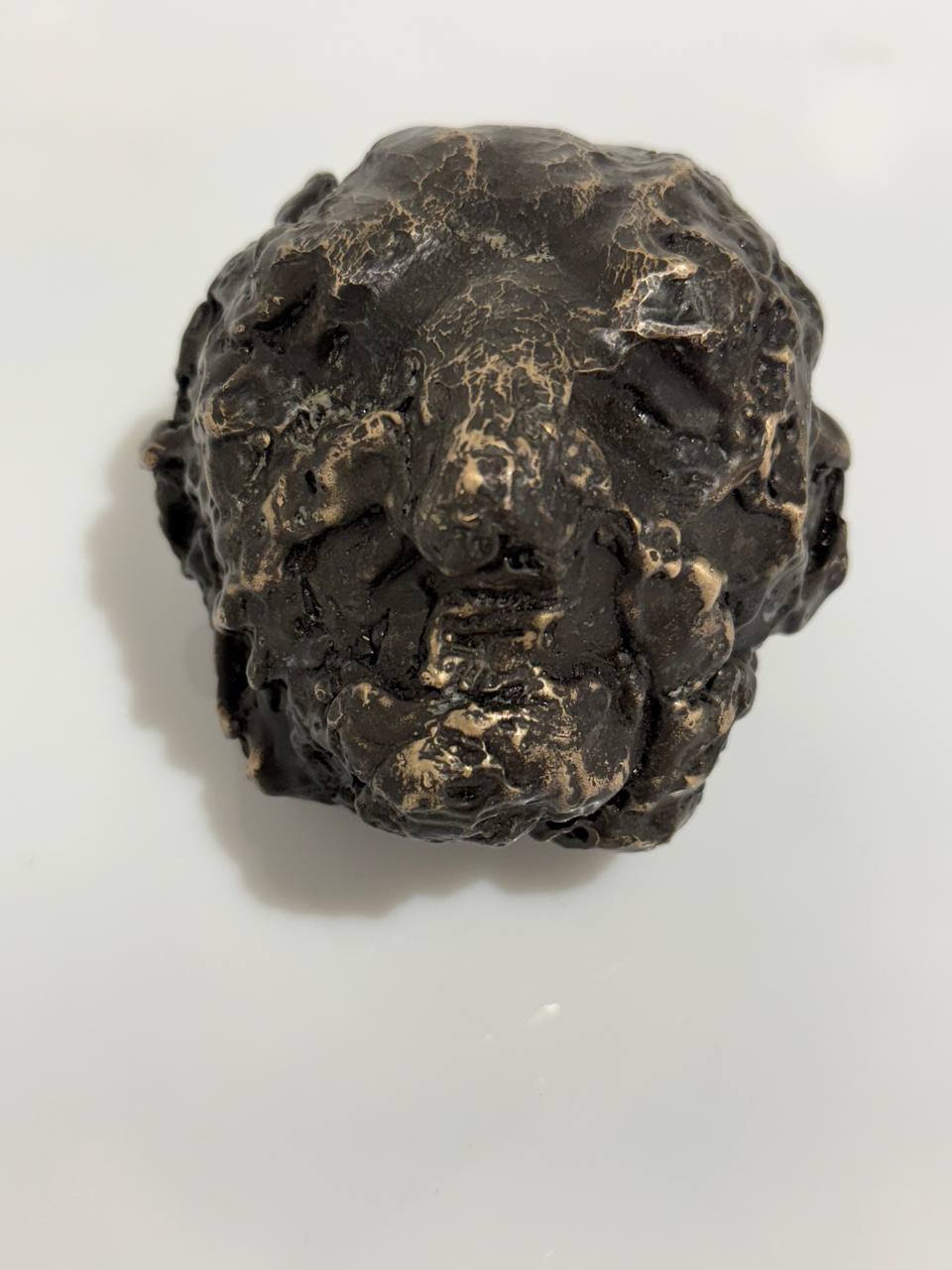 The suffering Masses