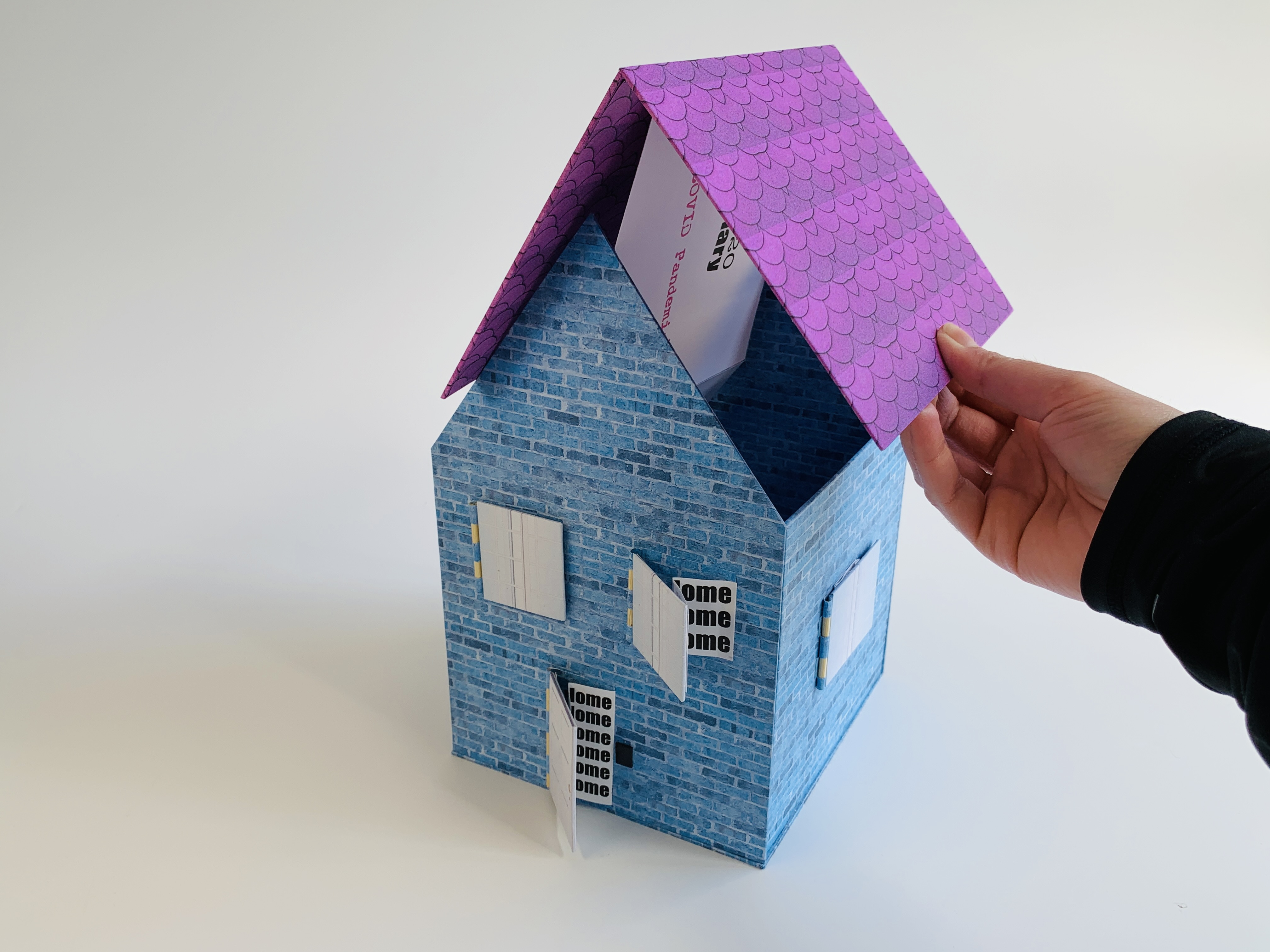 ▐  Artists’ Book ▐