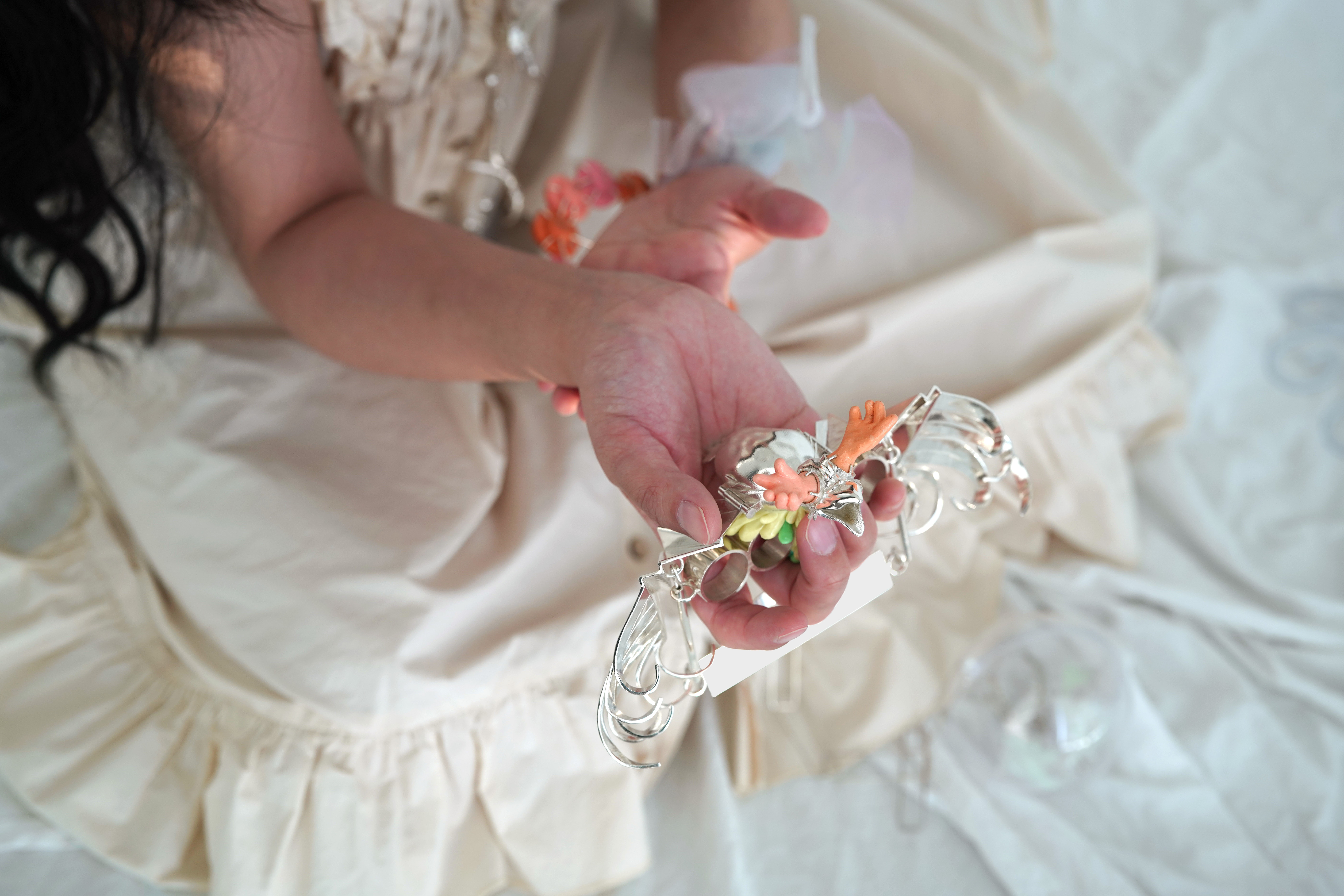 Poor Social Skill Ring on Body (Side View)