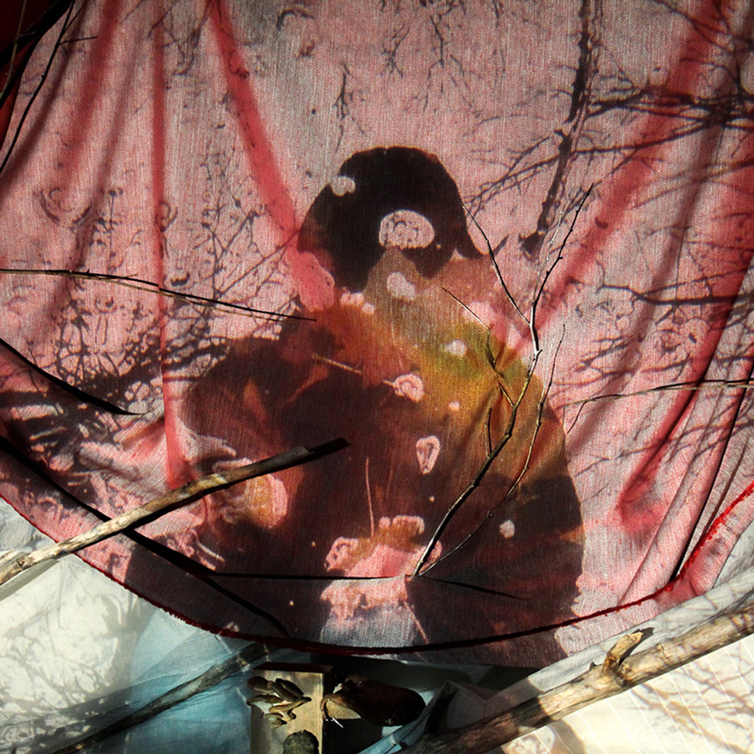 Samantha Pine-Bennett. Shadows of the Broken Earth. 2020. Multimedia installation. Courtesy of the artist.