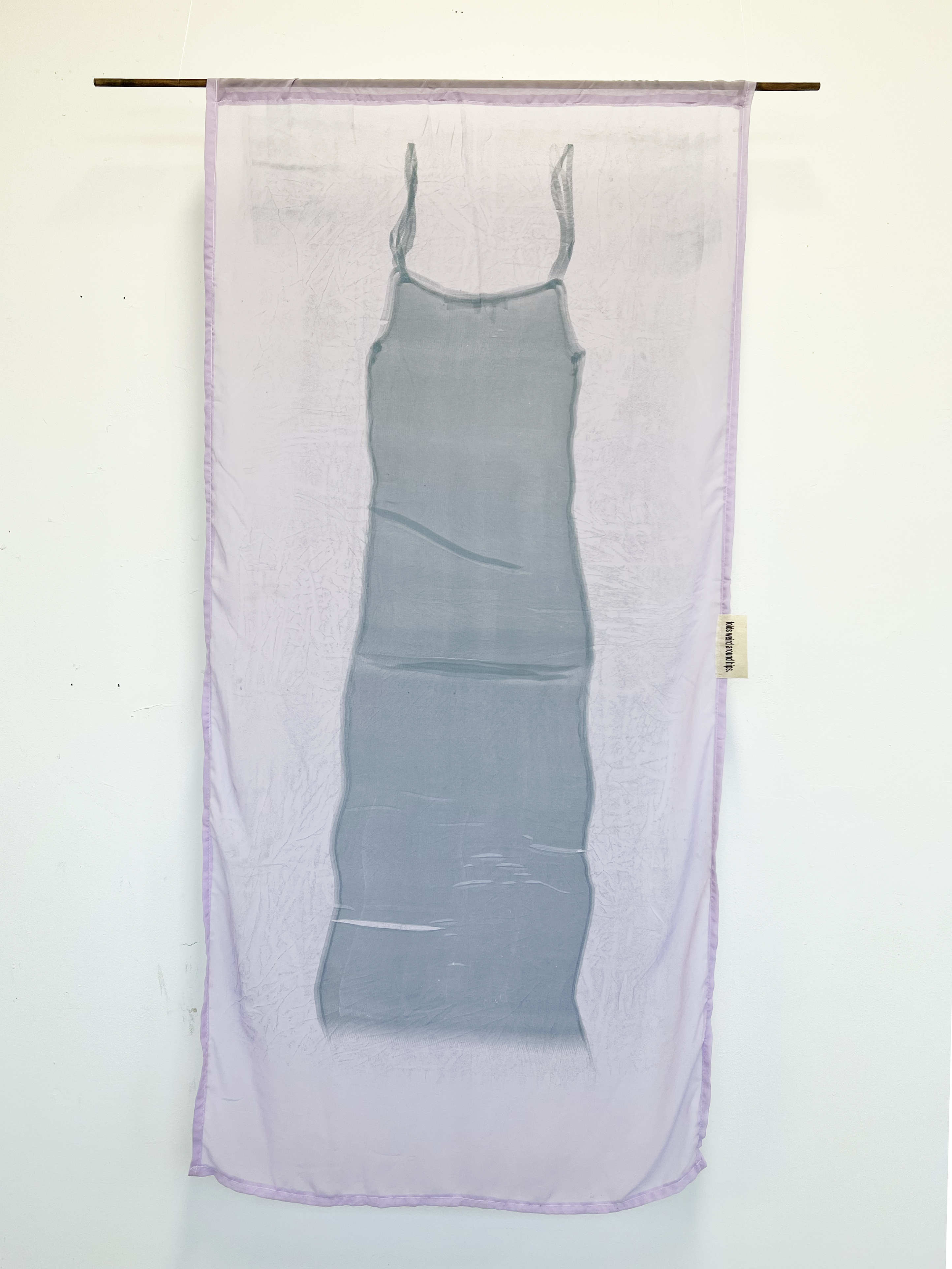 Dress 1/folds weird at the hips