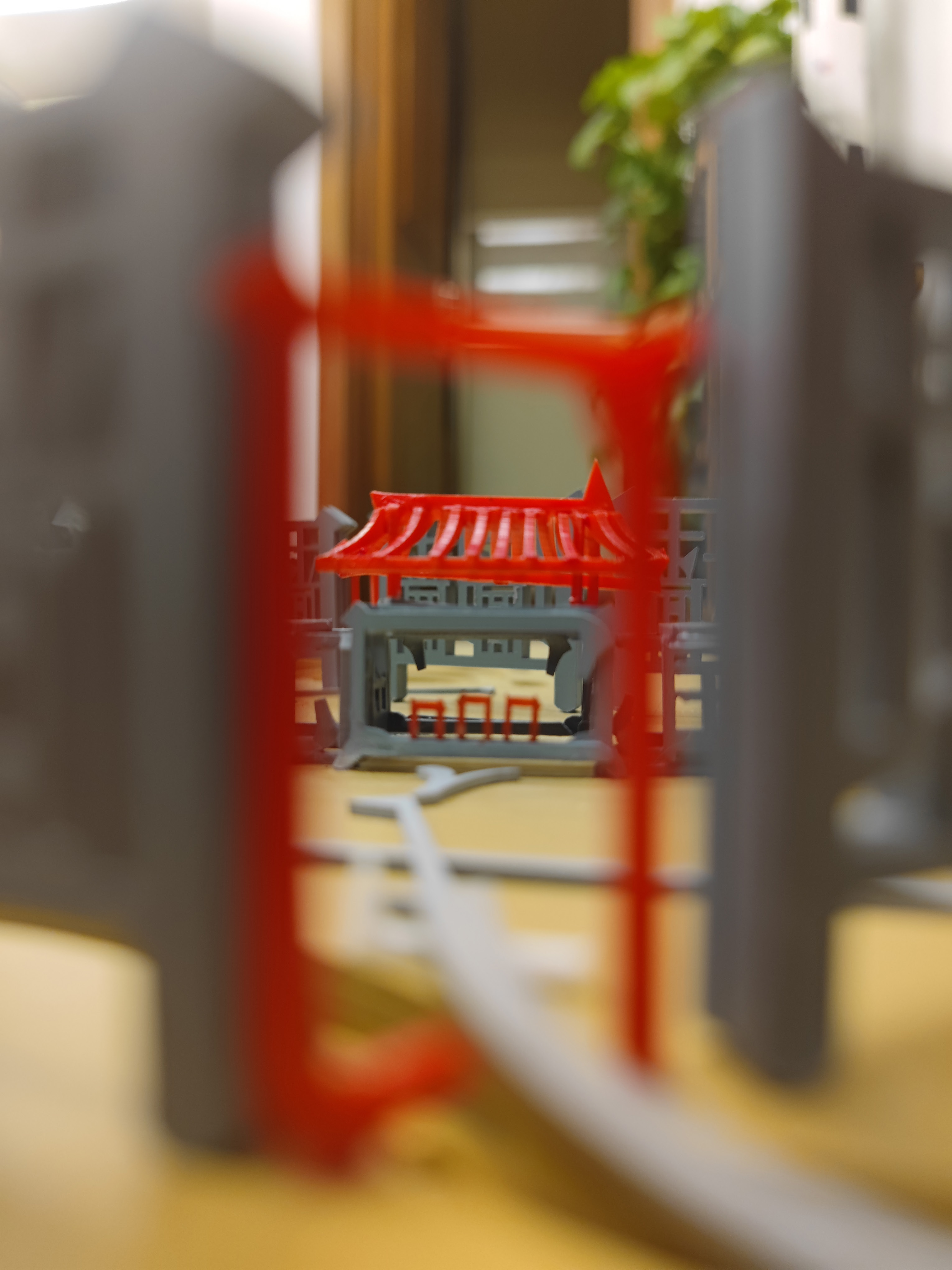 From city door to the Palace