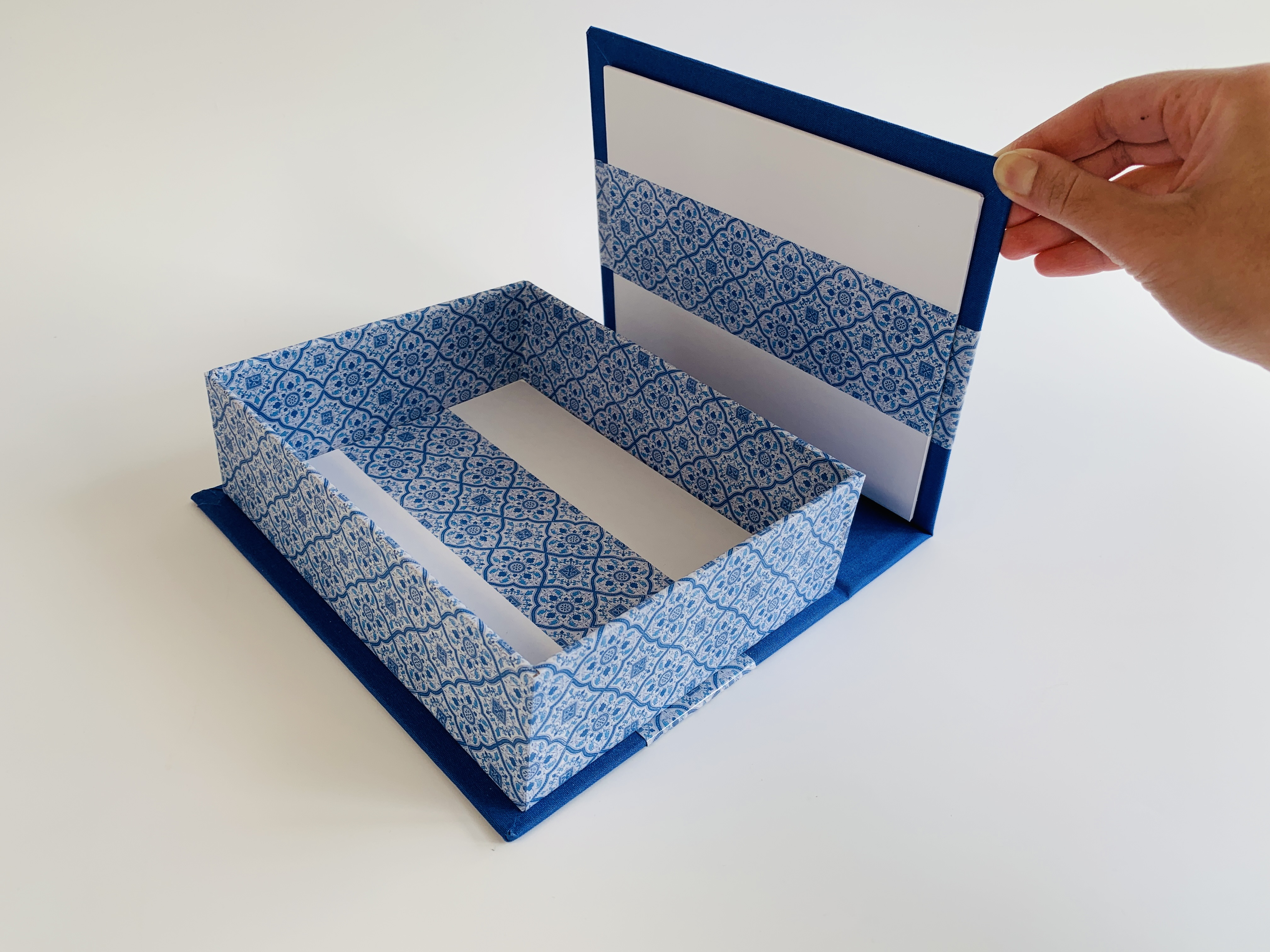 ▐  2 Box structures ▐