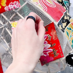 The weight of perception is a red pocket