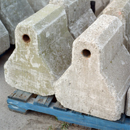 Dérives or How a fragility was overcome (but not in this book)