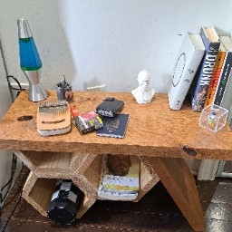 Honey Comb Table